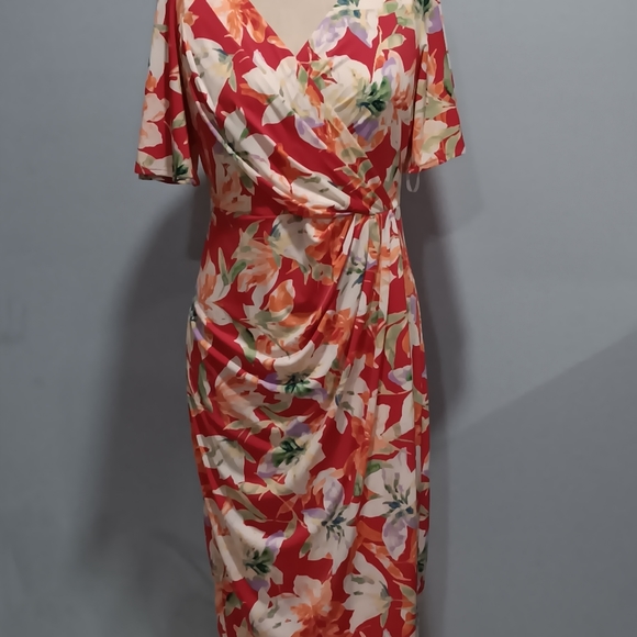 Maggy London Floral Faux wrap dress size 6 - Picture 2 of 6